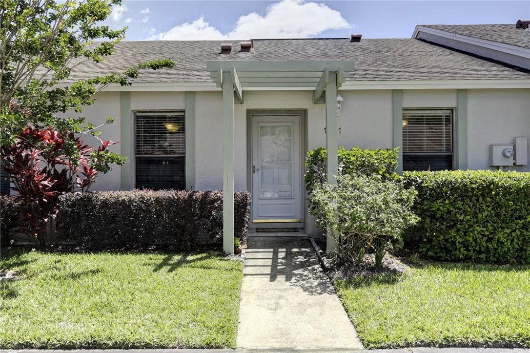 7767 Country Pl. #I-5, Winter Park, FL 32792
