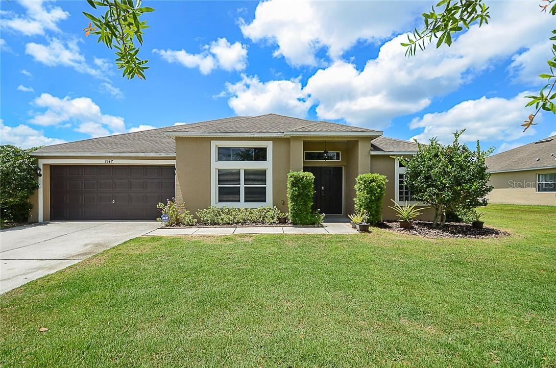 1947 Lazy Oaks Loop, St. Cloud, FL 34771