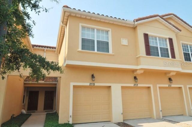 2715 Oakwater Dr., Kissimmee, FL 34747