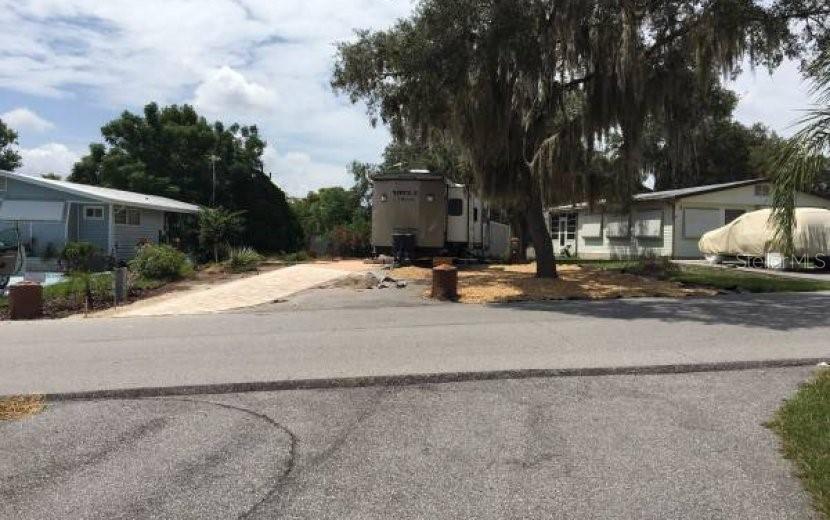 105 Saddlebag Tr., Lake Wales, FL 33853