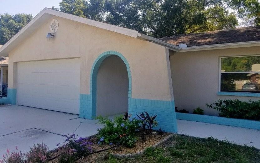 1671 12th St., Largo, FL 33778