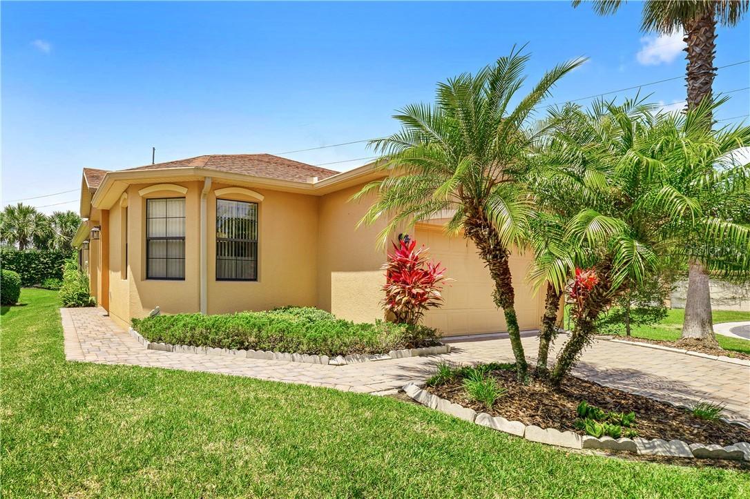 517 Millifiora Ln., Kissimmee, FL 34759