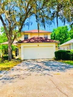 224 Pinewood Dr., Davenport, FL 33896