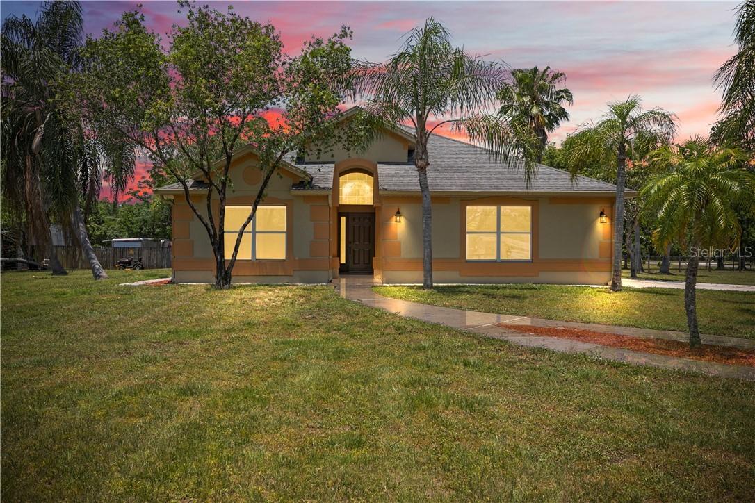 2616 8th St., Orlando, FL 32820