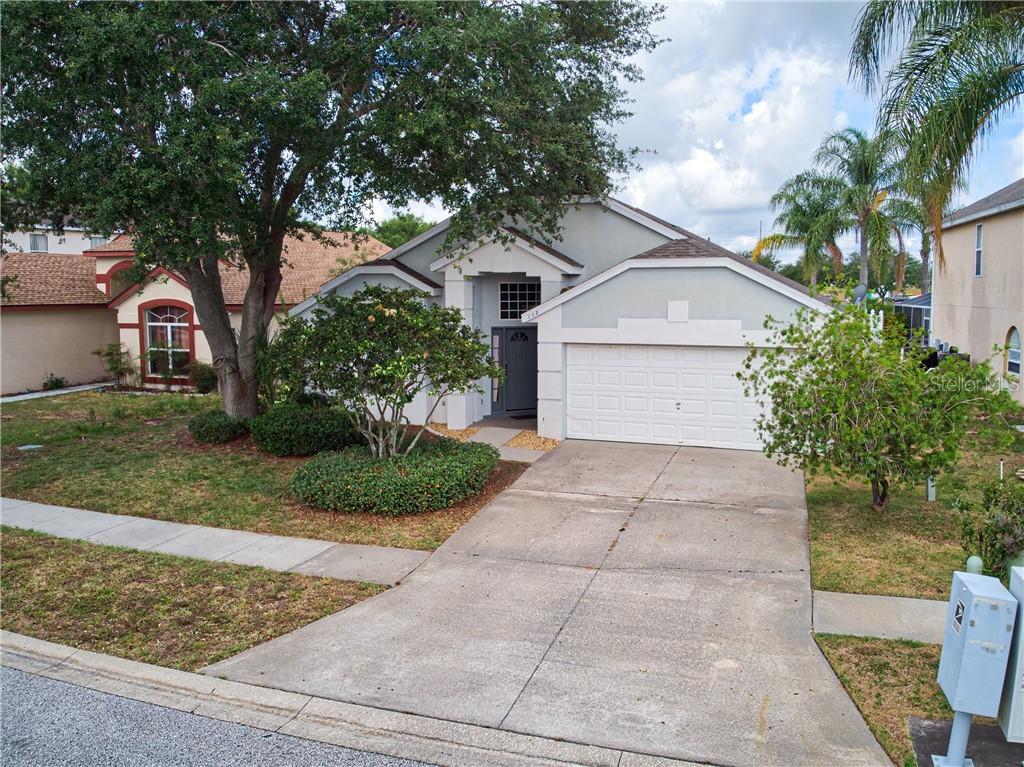 203 Lake Davenport Estates Dr., Davenport, FL 33897