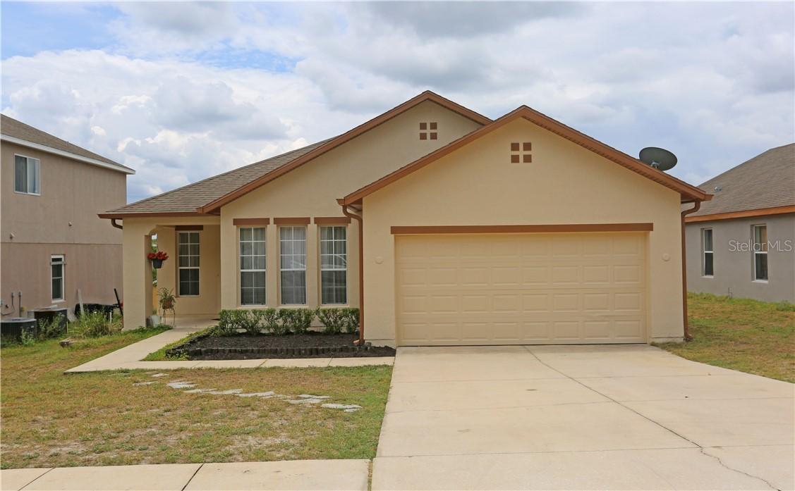 25146 Chipshot Ct., Sorrento, FL 32776