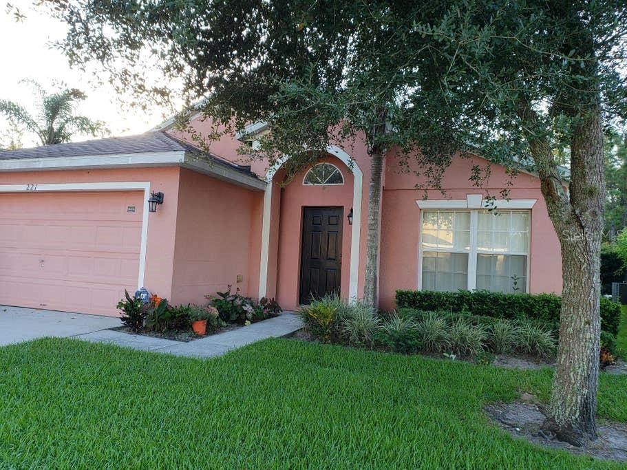 221 Starbird Ct., Davenport, FL 33896
