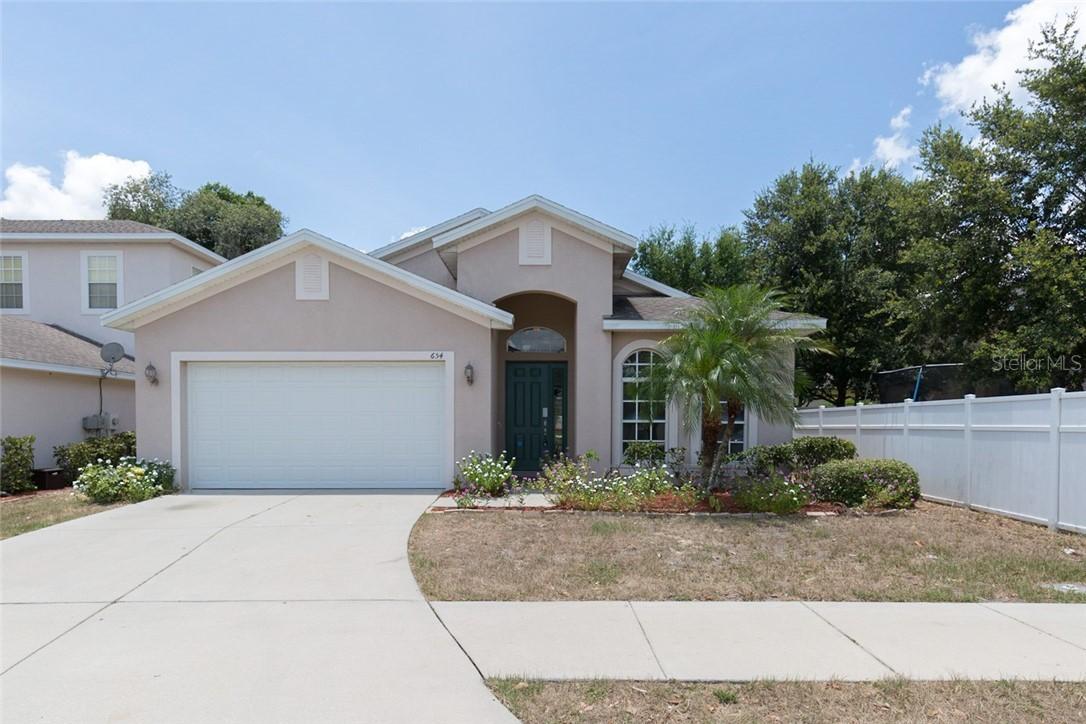 654 Breezeway Ct., Brandon, FL 33511
