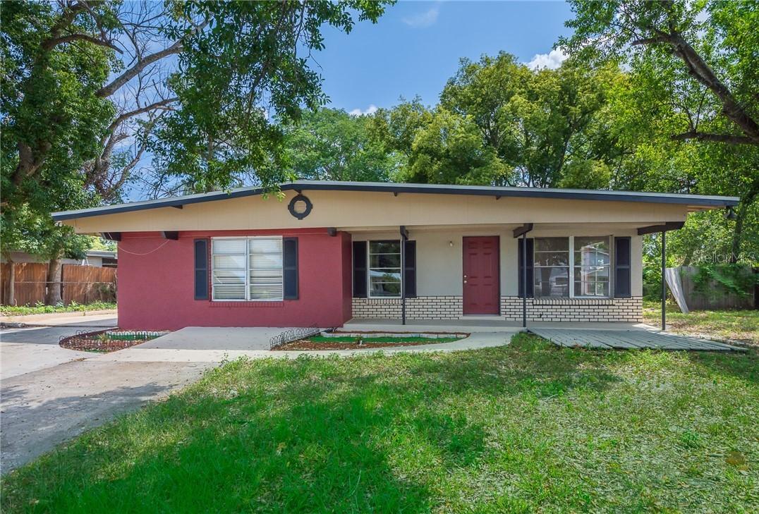 209 Bamboo Dr., Sanford, FL 32773