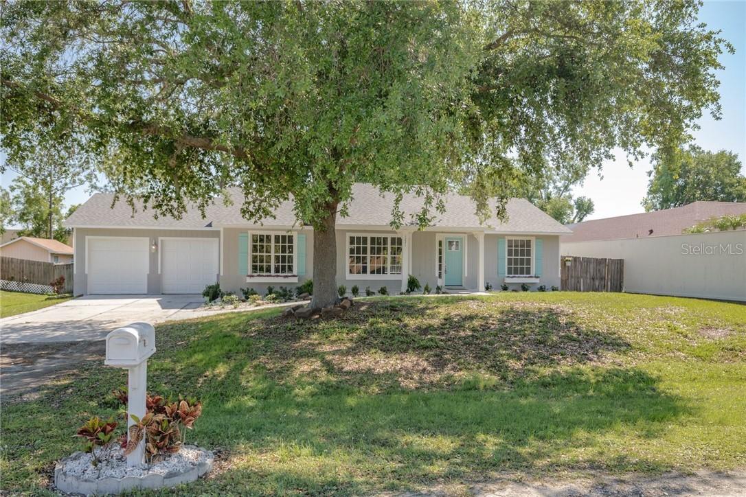 1221 Myrtle Ave., Saint Cloud, FL 34771