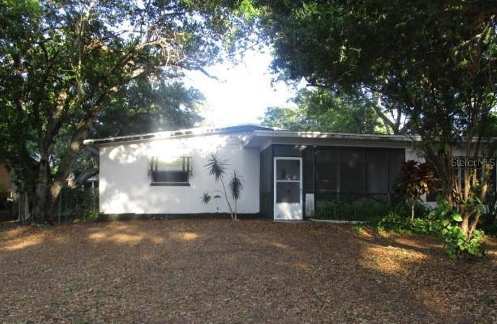 1247 Forrest Hill Dr., Clearwater, FL 33756