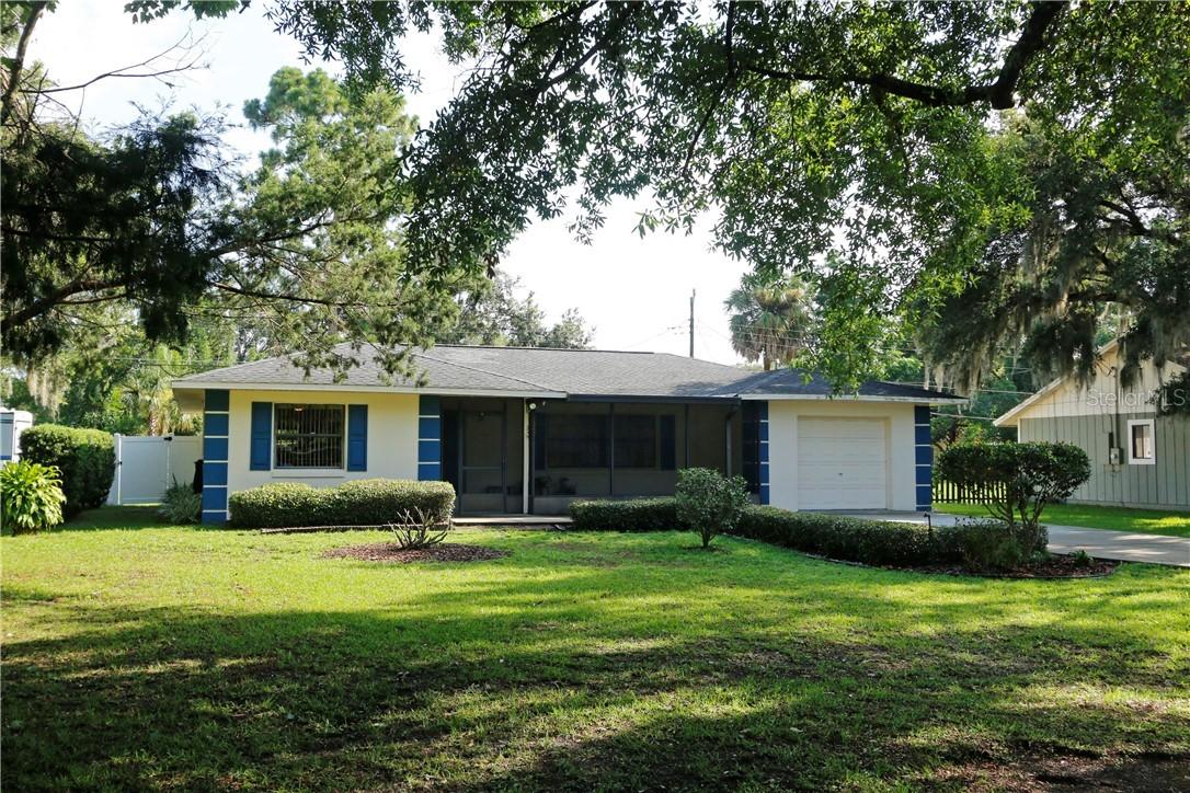 331 Center St., Chuluota, FL 32766