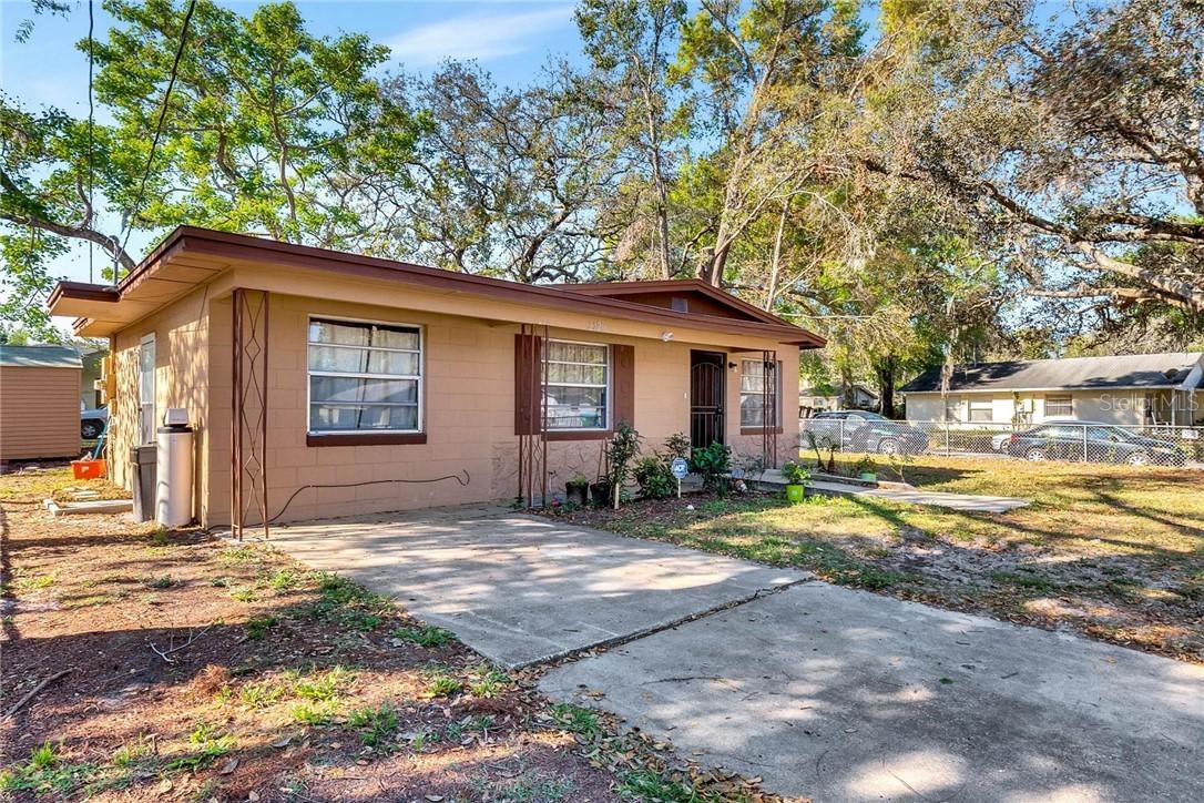 2520 Carver Ave., Orlando, FL 32810
