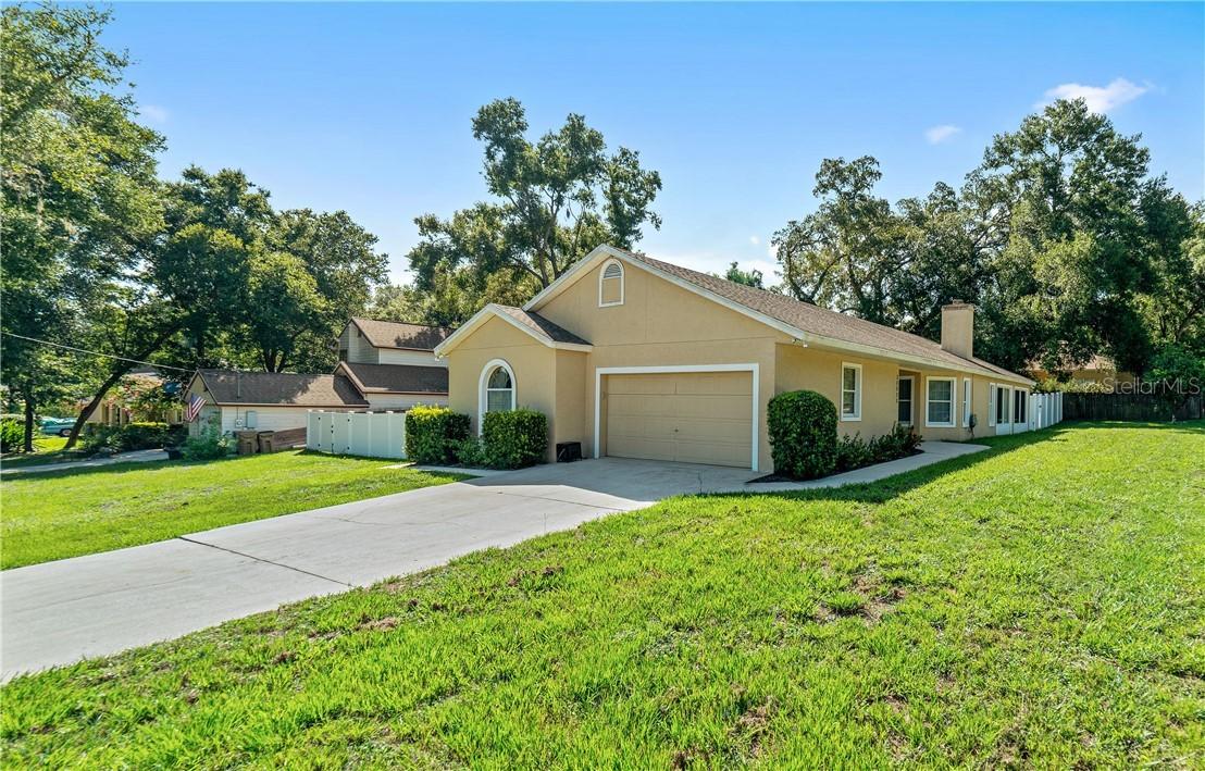 30620 County Road 435, Sorrento, FL 32776