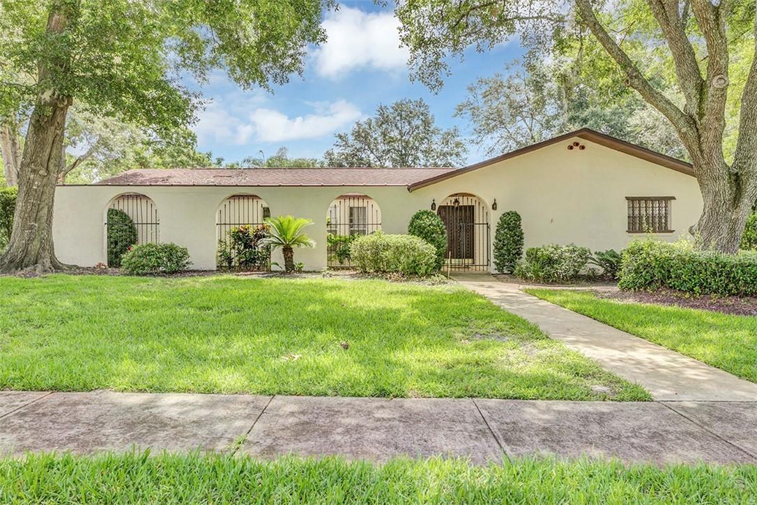 126 Tarrytown Tr., Longwood, FL 32750