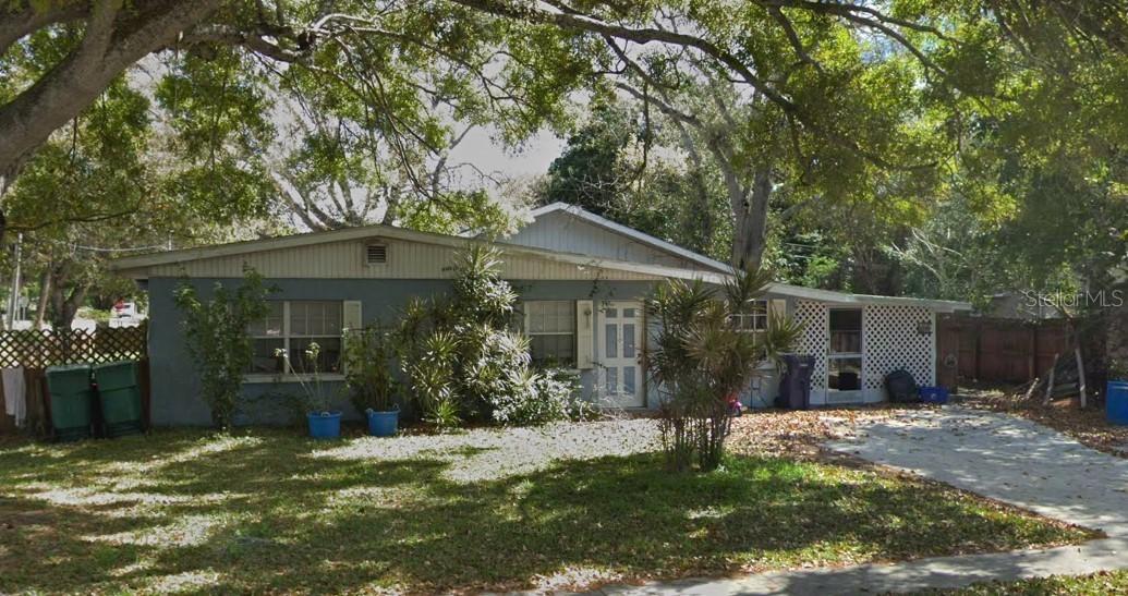 1110 25th Ave., Palmetto, FL 34221