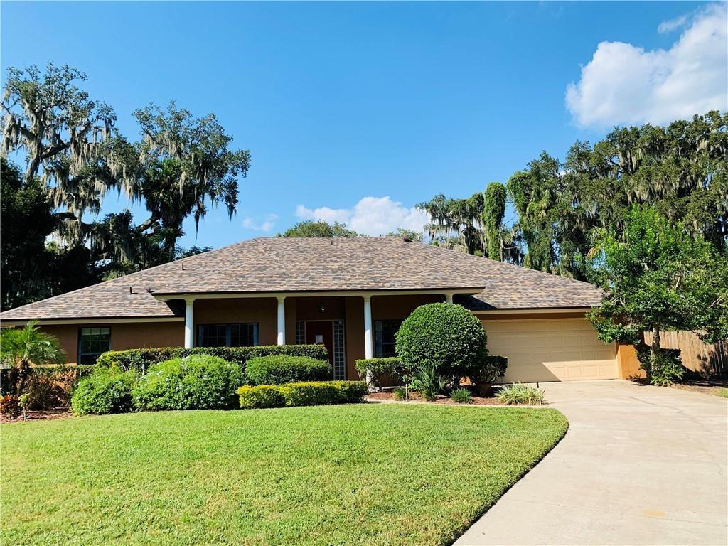 521 Lake Charm Ct., Oviedo, FL 32765
