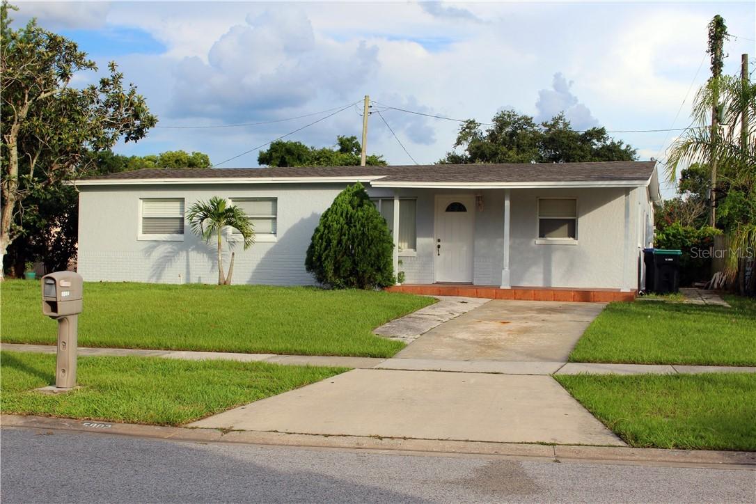 5902 Abercorn Dr., Orlando, FL 32812