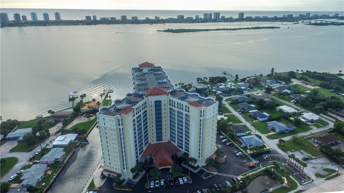 2801 S Ridgewood Ave. #307, South Daytona, FL 32119