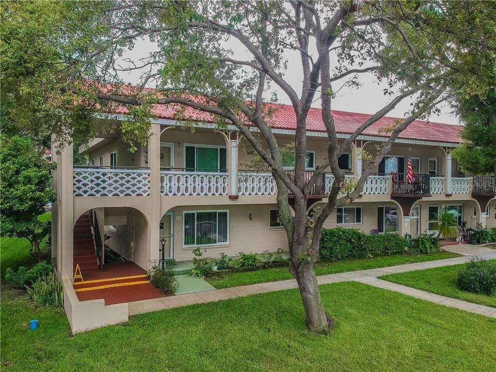 2401 Franciscan Dr. #35, Clearwater, FL 33763