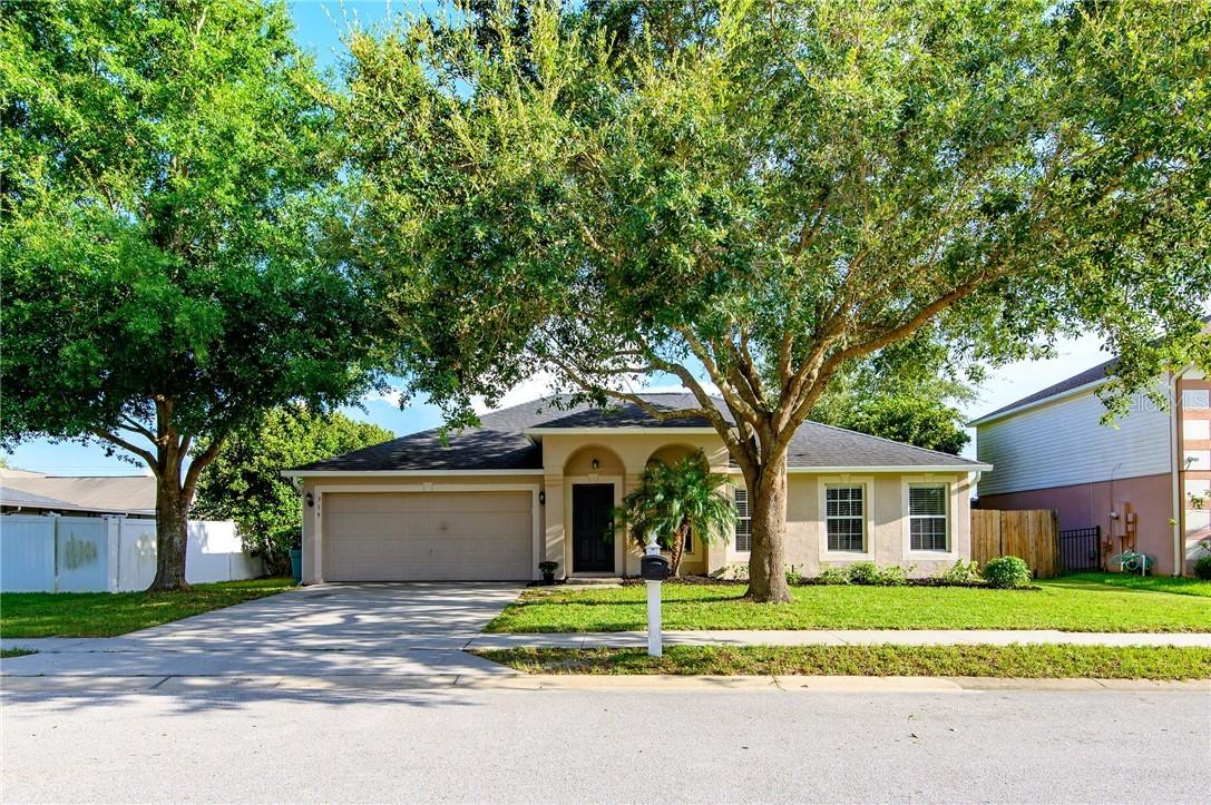 319 Velveteen Pl., Chuluota, FL 32766