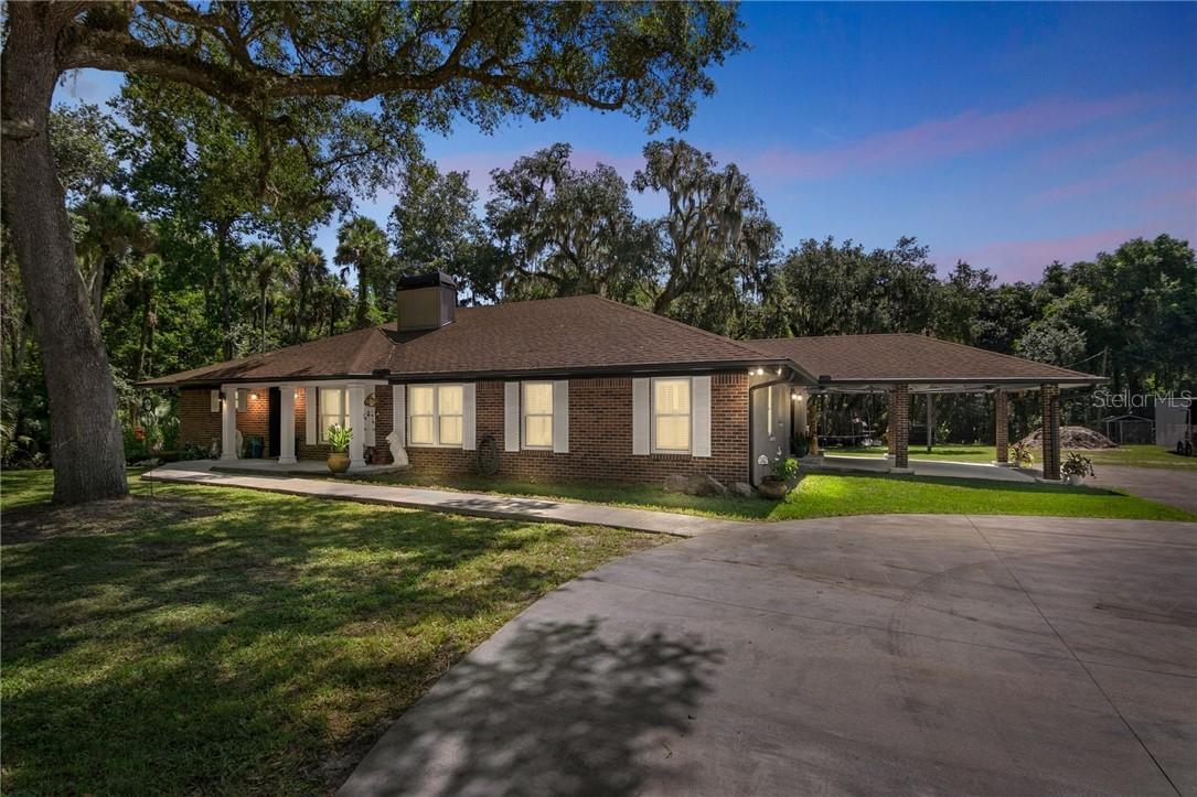 2851 River Front Tr., Geneva, FL 32732