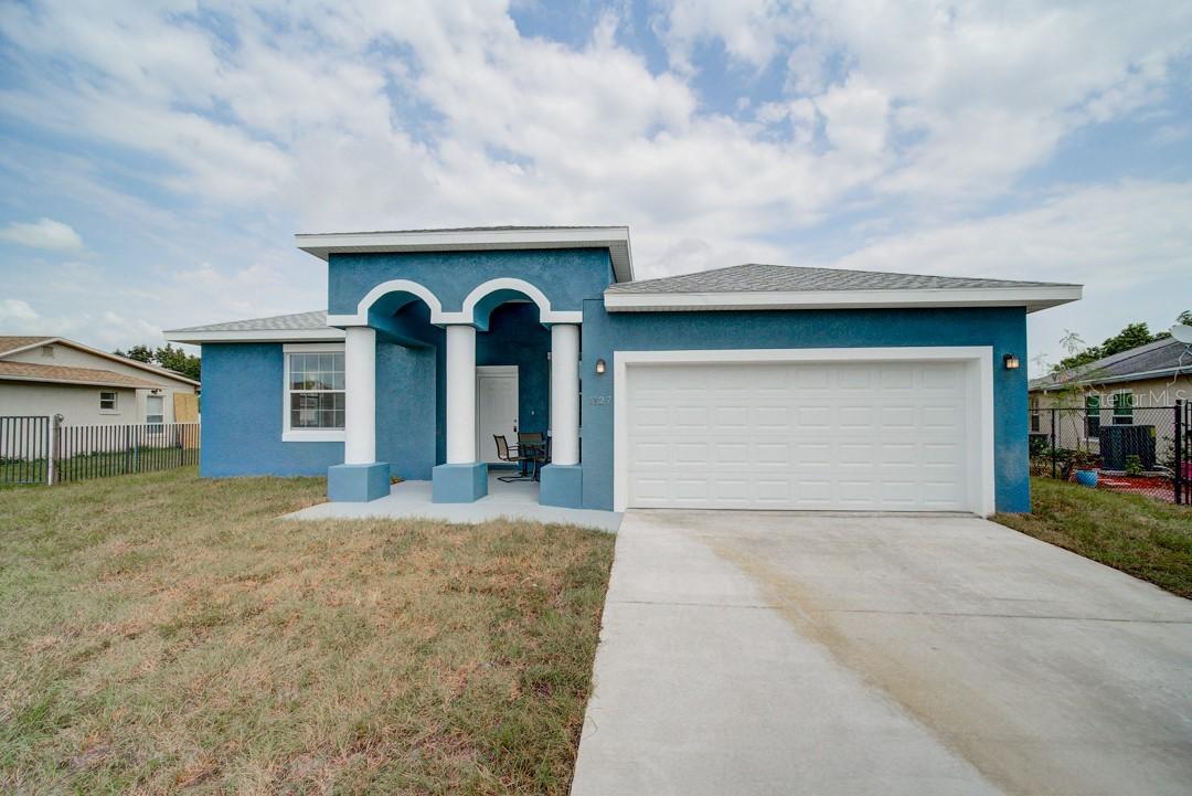1127 Roan Ct., Kissimmee, FL 34759