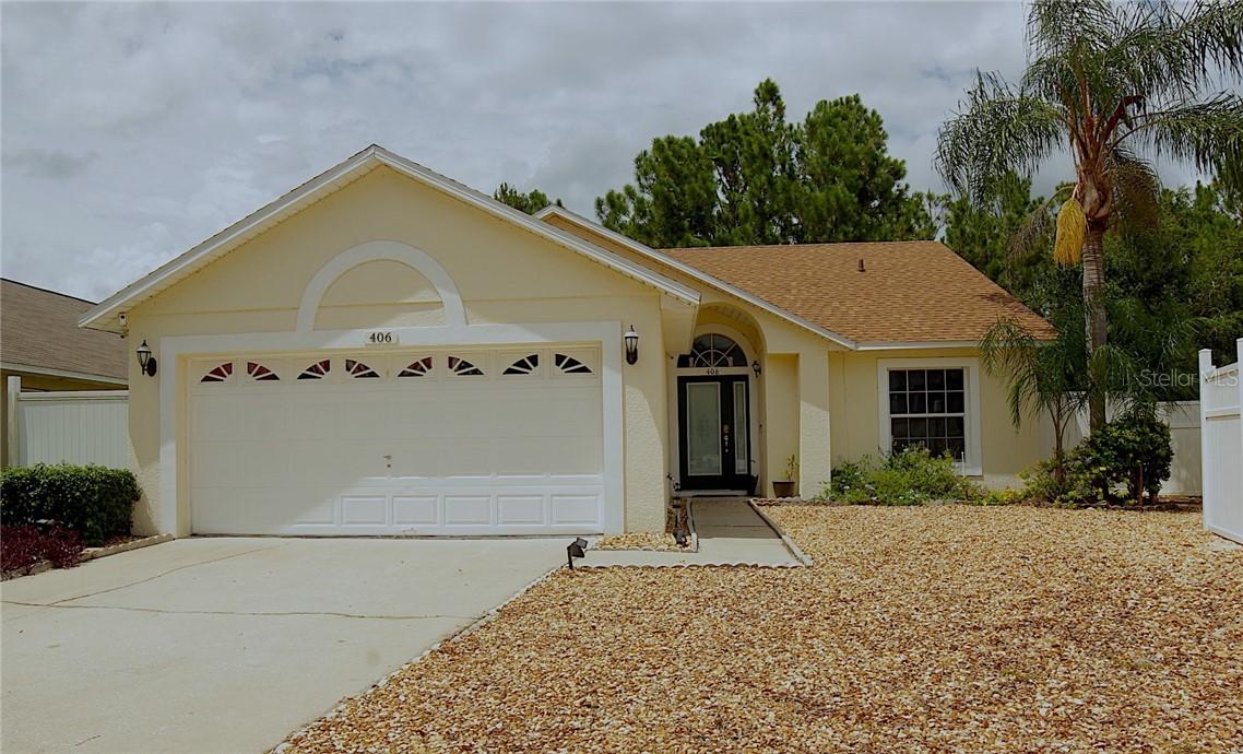 406 Lake Shore Pkwy., Davenport, FL 33896