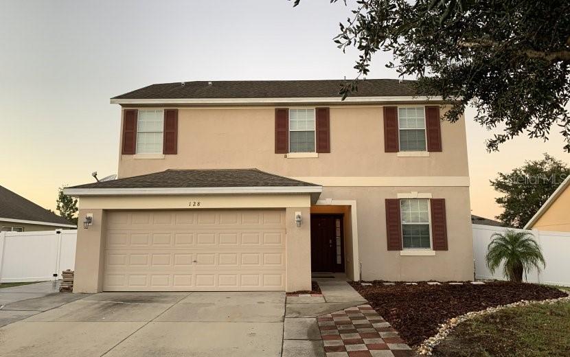 128 Whispering Pines Way, Davenport, FL 33837