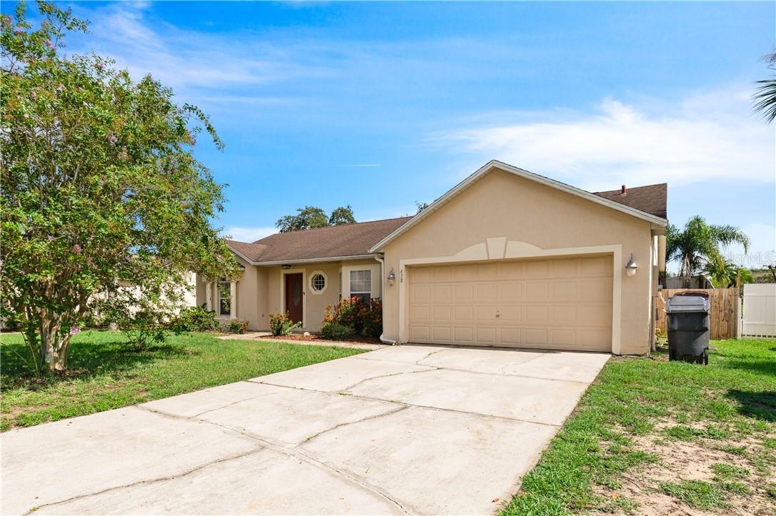 438 Bent Oak Loop, Davenport, FL 33837