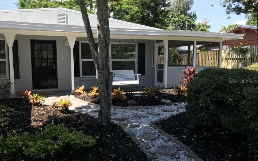 2441 Tangerine Dr., Sarasota, FL 34239