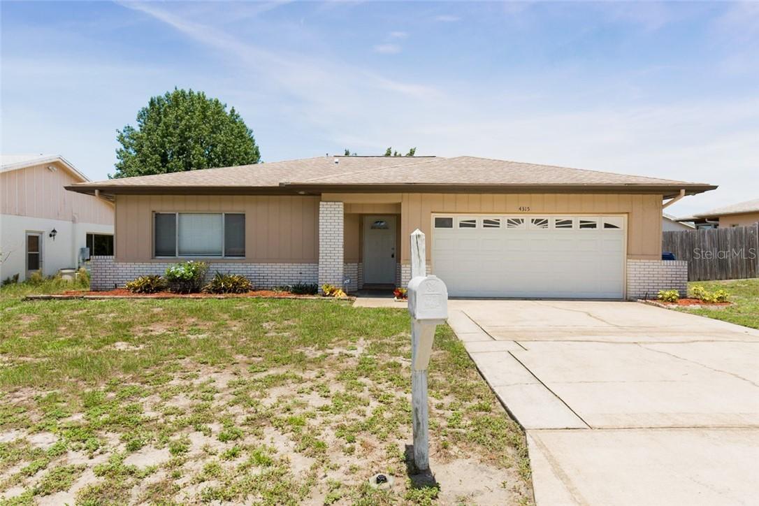 4315 Woodfield Ave., Holiday, FL 34691