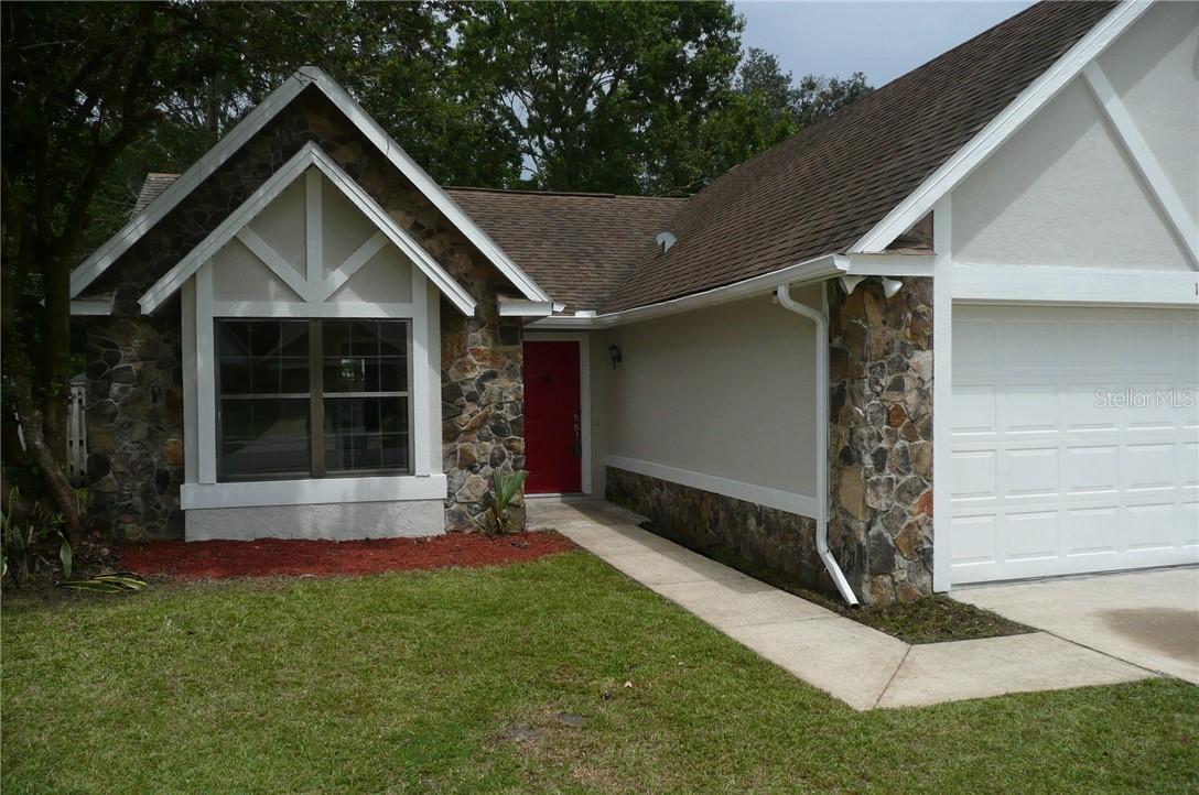 1098 Covington St., Oviedo, FL 32765
