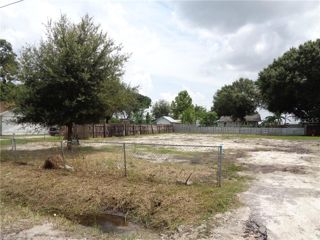 2216 37th Ave., Bradenton, FL 34208