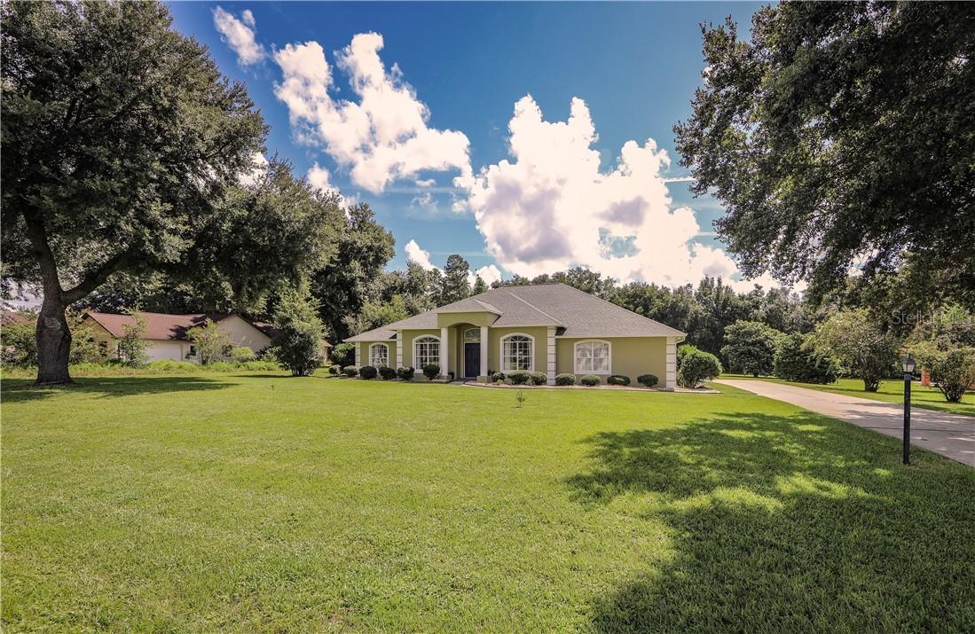 32356 Wolfs Tr., Sorrento, FL 32776