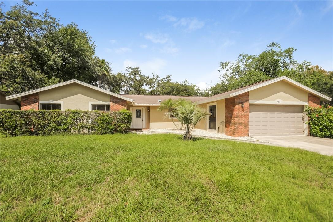 260 Cambridge Dr., Longwood, FL 32779