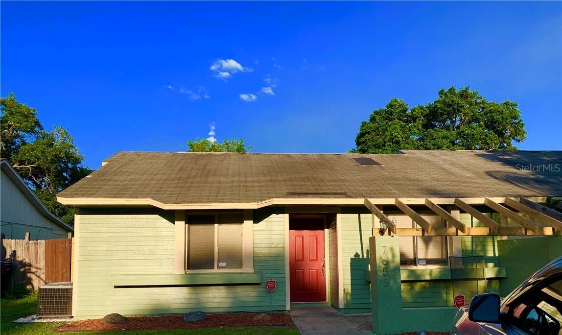 7653 Timber River Cir., Orlando, FL 32807