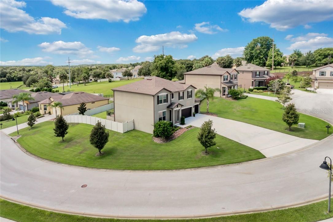 30121 Losino Cove, Mount Dora, FL 32757