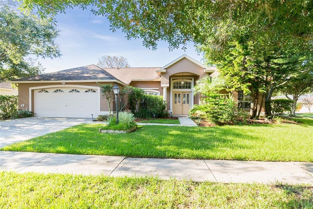 9705 Dunscroft Ln., Tampa, FL 33626