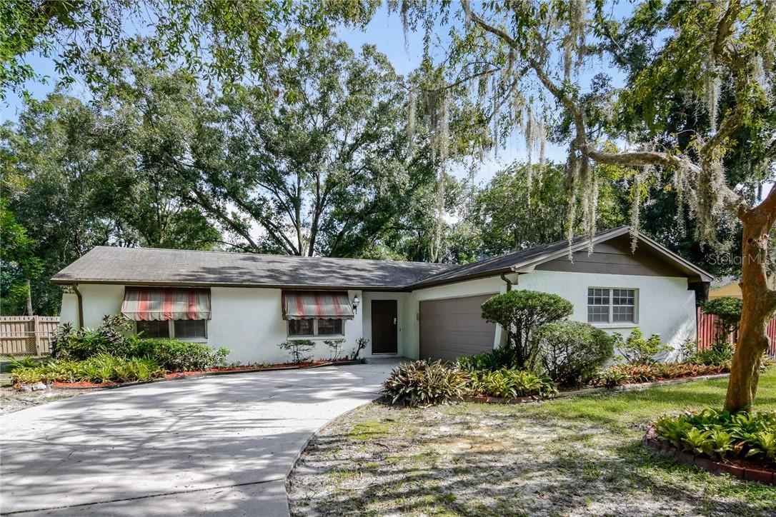 13803 Cherry Creek Dr., Tampa, FL 33618