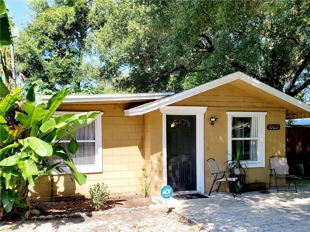 30021 Palm Ave., Sorrento, FL 32776