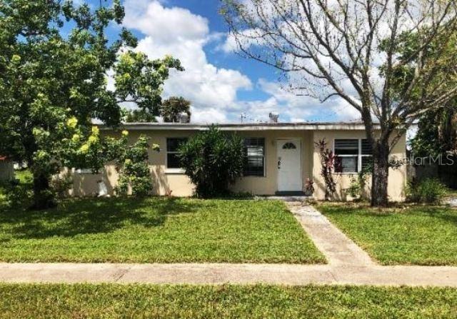 21322 Gladis Ave, Port Charlotte, FL 33952