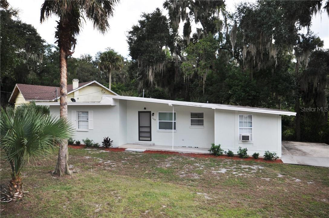 908 E Georgia Ave., DeLand, FL 32724