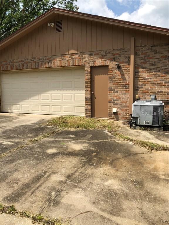 608 Sunset Ln., Lutz, FL 33549