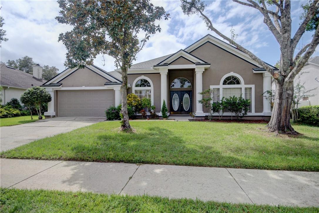 2335 Turnberry Dr., Oviedo, FL 32765