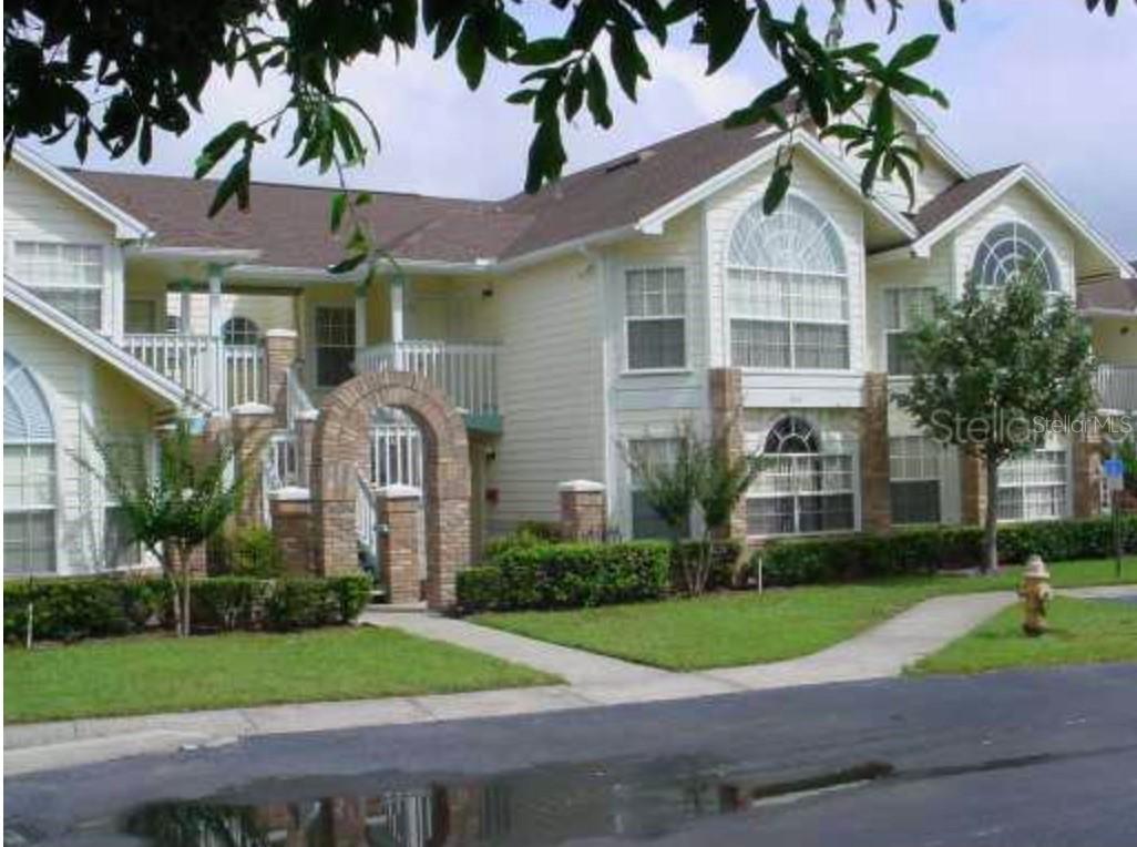 5012 Laguna Bay Cir. #75, Kissimmee, FL 34746