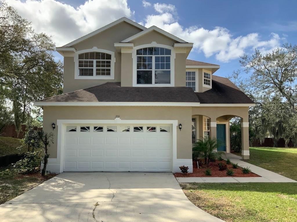 735 Neumann Village Ct., Ocoee, FL 34761