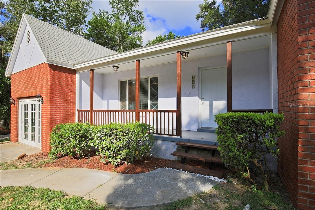 420 S Cobble Ct., Mount Dora, FL 32757