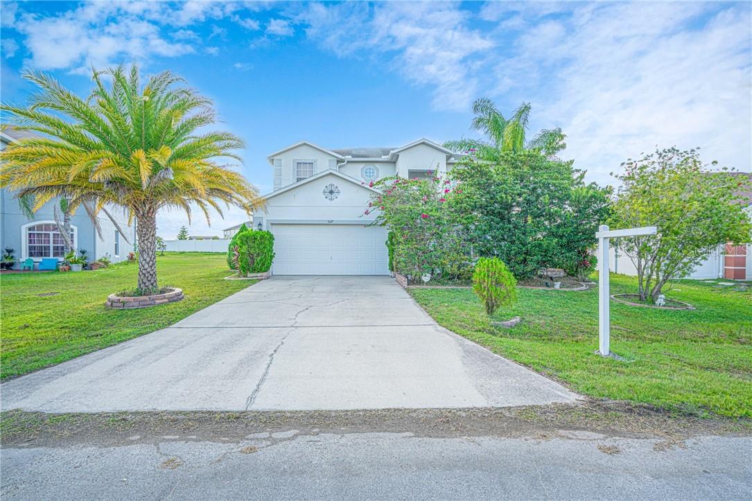 527 Bassett Dr., Poinciana, FL 34758