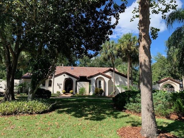 1852 Maple Leaf Dr., Windermere, FL 34786